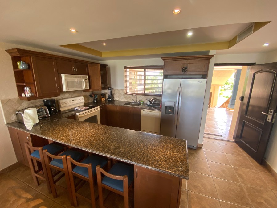 Suite 125 — Condominio frente al mar · Las Perlas